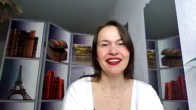 Selena Moo online show from 04.06.26