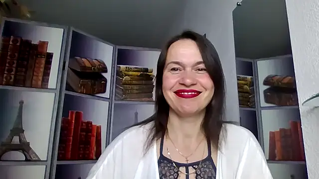 Selena Moo online show from 04.13.26