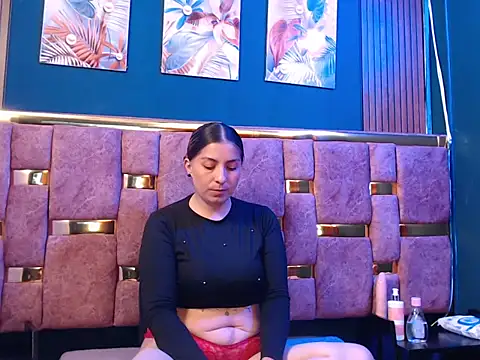 HELLEN MARK online show from 04.08.26