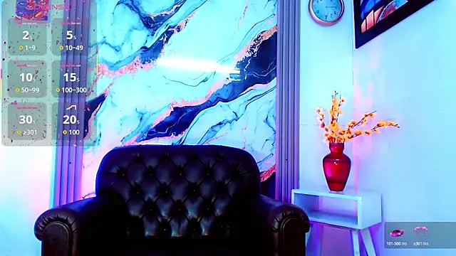 Mia Colucci- online show from 04.10.26