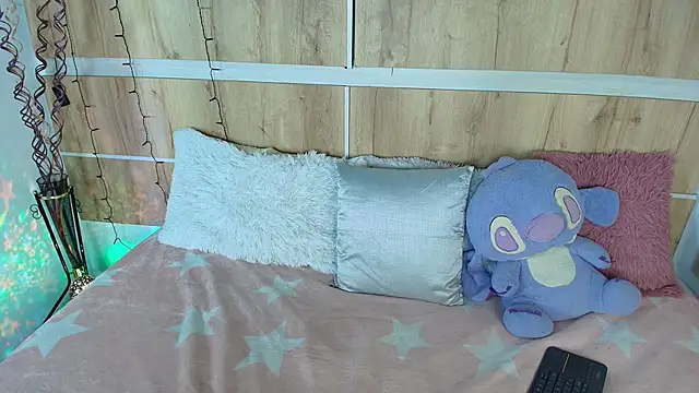 Rapthalia  online show from 03.22.26