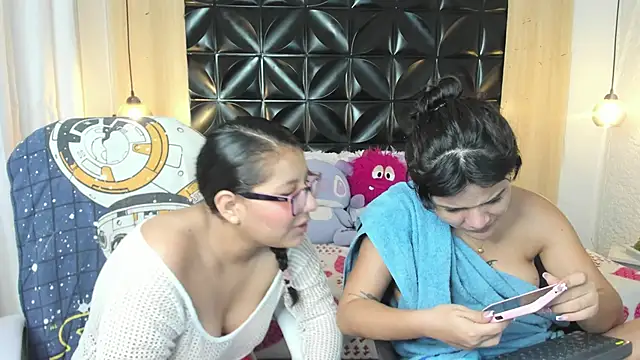 Rapthalia  online show from 04.14.26