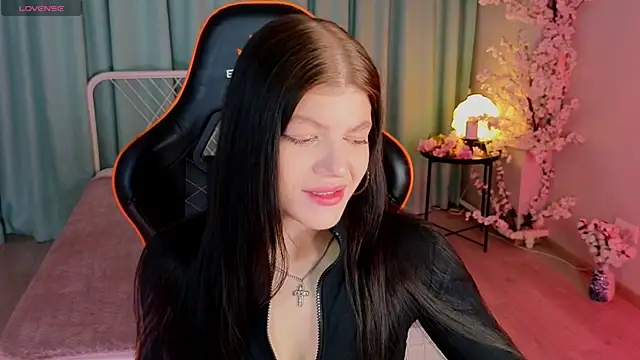 Softeach online show from 04.12.26