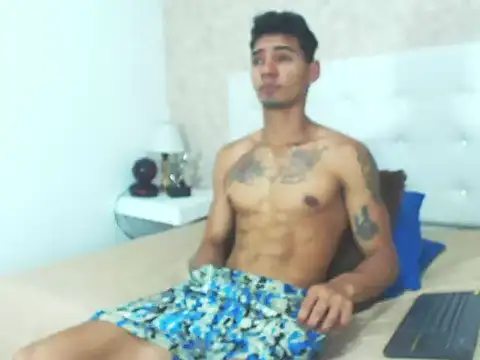 Dominic Blaze online show from 04.08.26