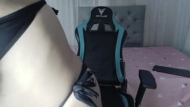 NIO kitty online show from 04.21.26