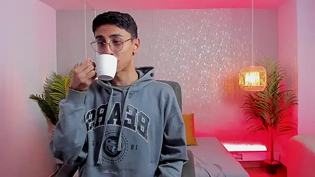 Gio carangi online show from 03.28.26