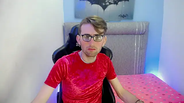 Snapshot of Dani_high chatting on 04.16.26 Dani high online show from 04.16.26