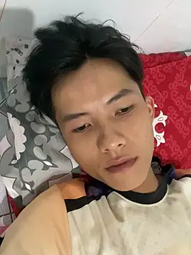 Nguyencuong1999 online show from 04.04.26