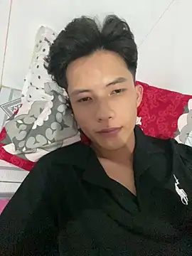 Nguyencuong1999 online show from 04.13.26