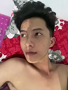 Nguyencuong1999 online show from 04.18.26