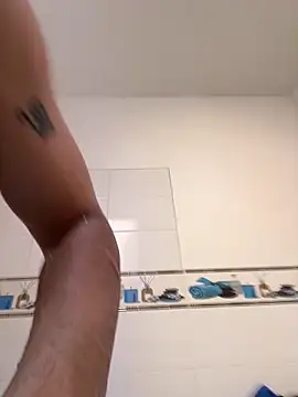 Piero 1369 online show from 04.16.26