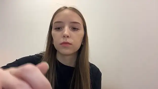 Snapshot of TanjaBrounson chatting on 04.10.26 TanjaBrounson online show from 04.10.26