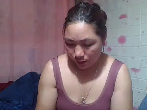 Hena   online show from 04.04.26