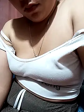 Hena   online show from 04.07.26