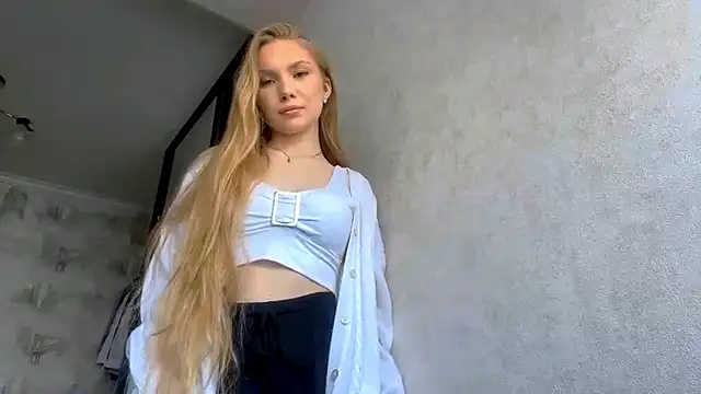 CarolineNine online show from 03.27.26