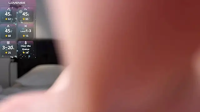 EmyinPoland online show from 04.17.26