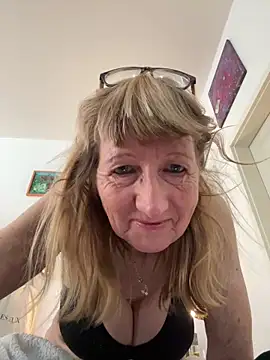 MatureKim online show from 03.31.26