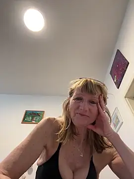 MatureKim online show from 04.03.26