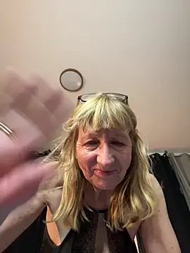 MatureKim online show from 04.12.26