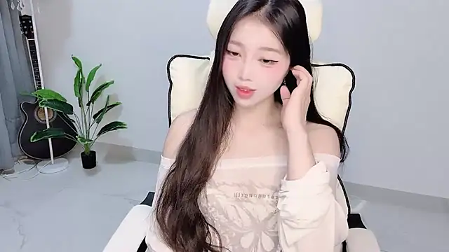 Yukiy8877 online show from 04.01.26