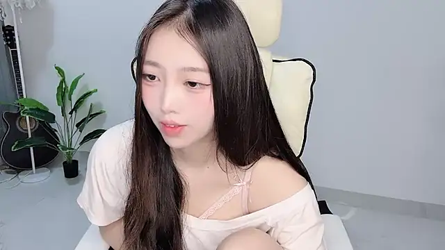 Yukiy8877 online show from 04.04.26