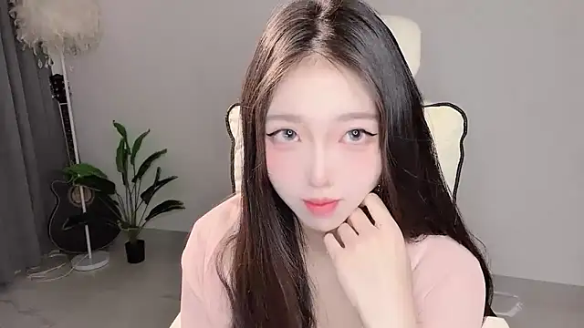 Yukiy8877 online show from 04.06.26