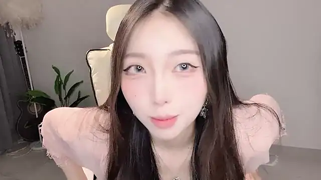 Yukiy8877 online show from 04.07.26