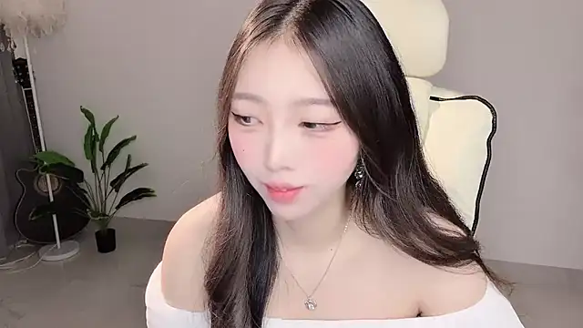 Yukiy8877 online show from 04.08.26