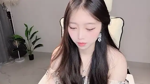 Yukiy8877 online show from 04.11.26