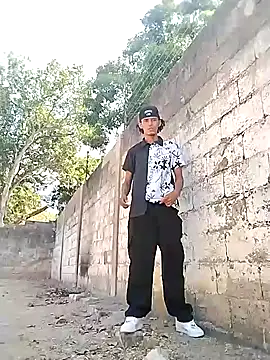 spittermasterpig1 online show from 03.27.26