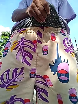 spittermasterpig1 online show from 03.29.26