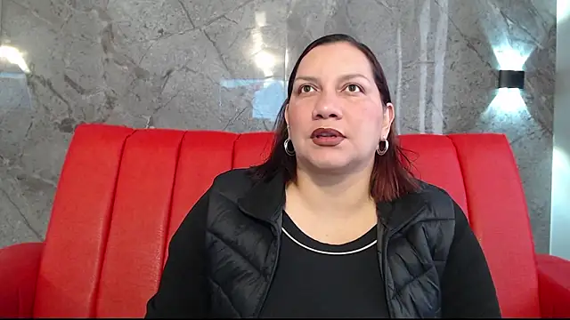 mia coral1 online show from 03.27.26