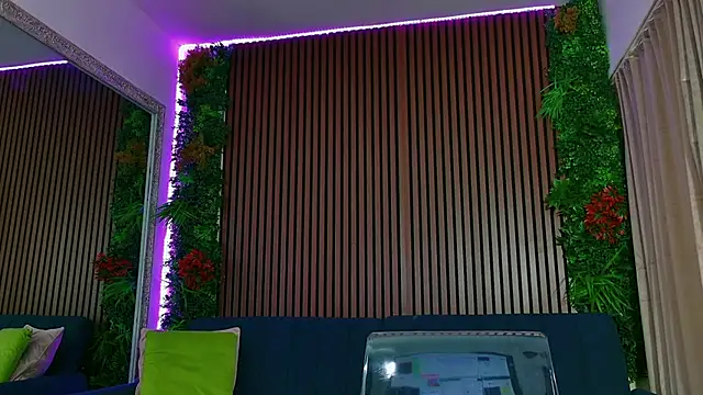 EvaThorn online show from 04.02.26