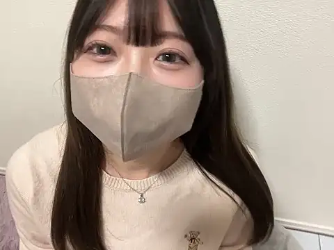 y-u-r-a-33 online show from 03.25.26