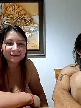 Gia-and-Lara online show from 04.09.26