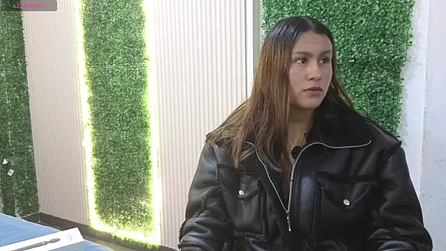 sara blue13 online show from 04.09.26