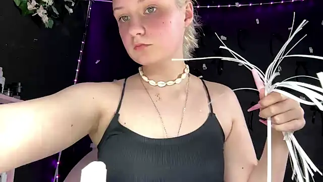 LiziSweet online show from 04.12.26