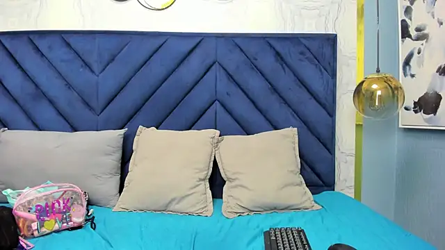 Nahomi rosse online show from 03.25.26