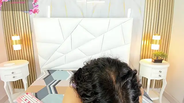 annigarcya online show from 04.15.26