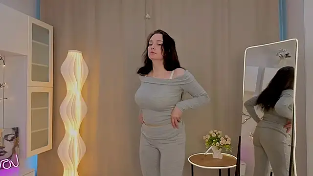 KaraNeagle online show from 04.01.26