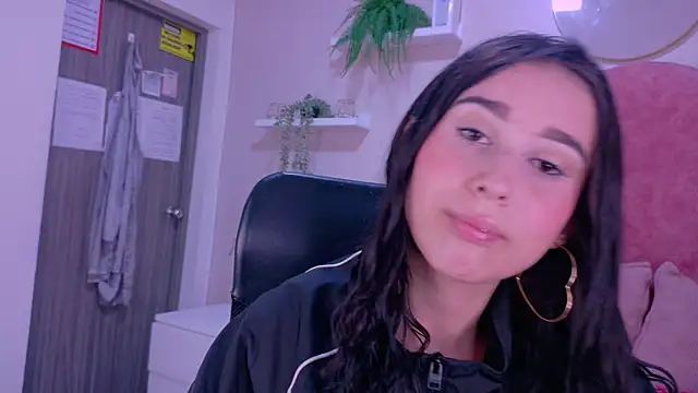 StarrMoon   online show from 03.28.26