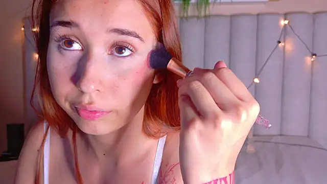 StarrMoon   online show from 04.02.26