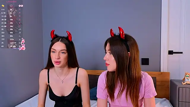 aliceescotte online show from 04.02.26