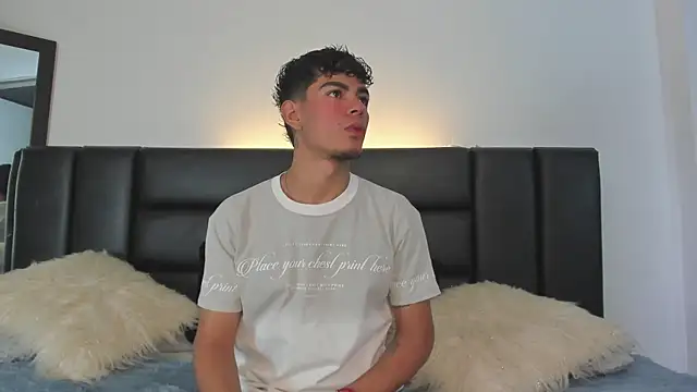 Duolust2 online show from 04.21.26