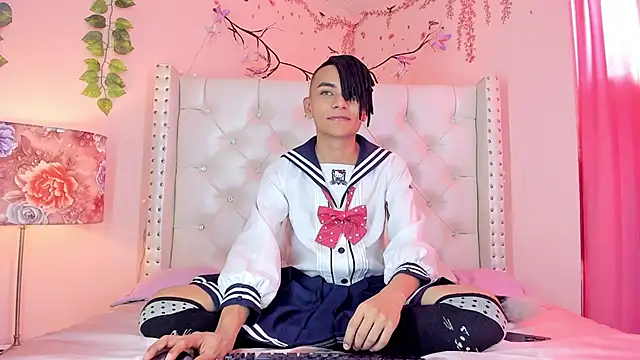 romeo laurient online show from 04.06.26