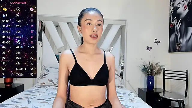 Snapshot of candy_skyy chatting on 04.15.26 candy skyy online show from 04.15.26