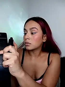 EmiilyFoxx090 online show from 04.06.26