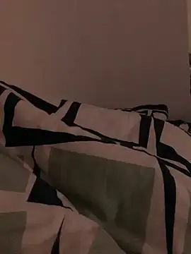 euerpaar292 online show from 03.25.26