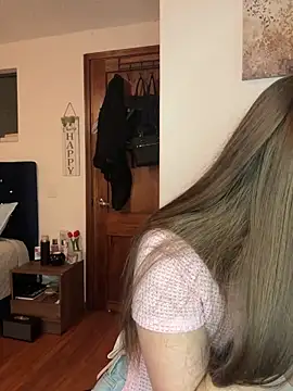 natashakinski online show from 04.06.26