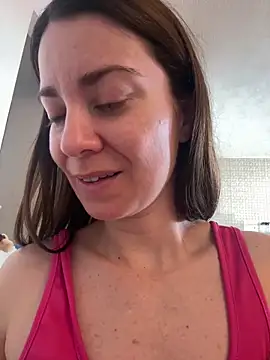 natashakinski online show from 04.07.26